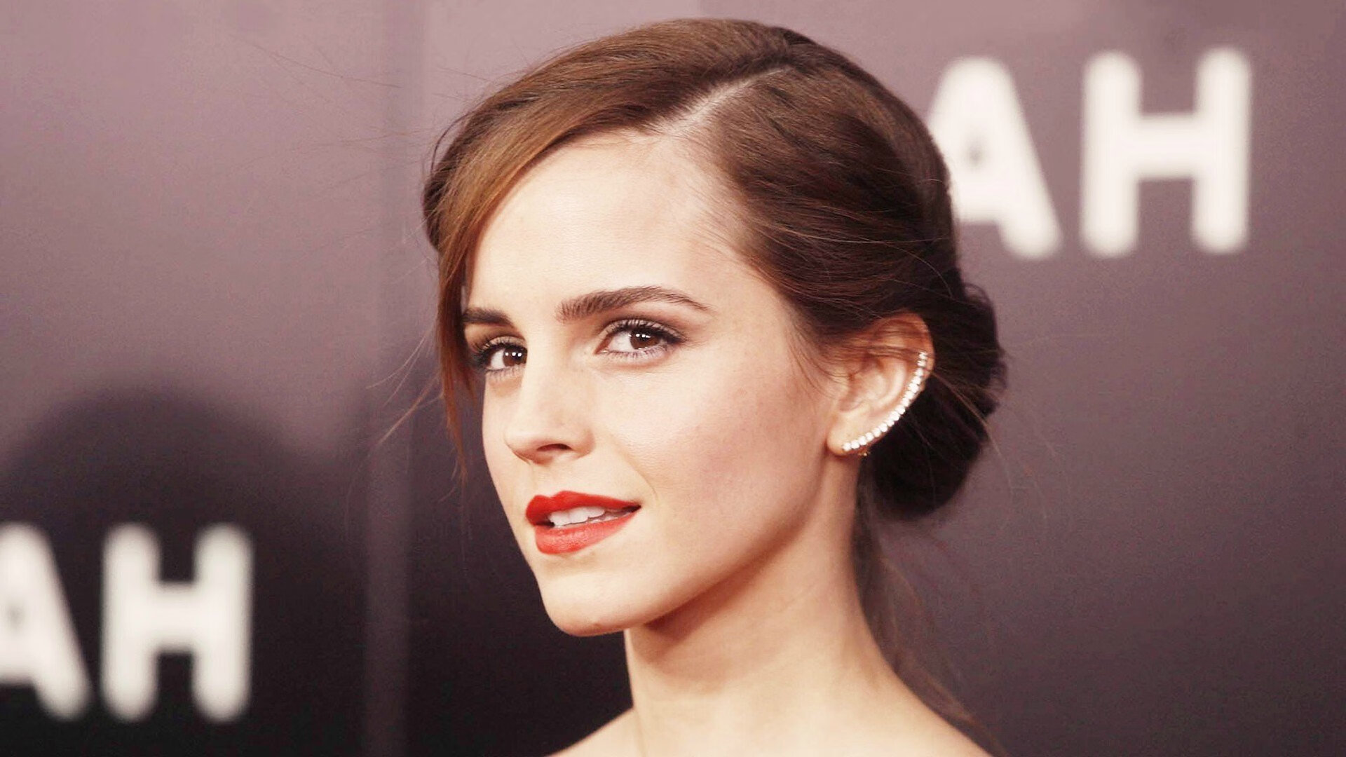 城市灯光水上摩托，青春夜色的极速追逐，水上灯光秀图片