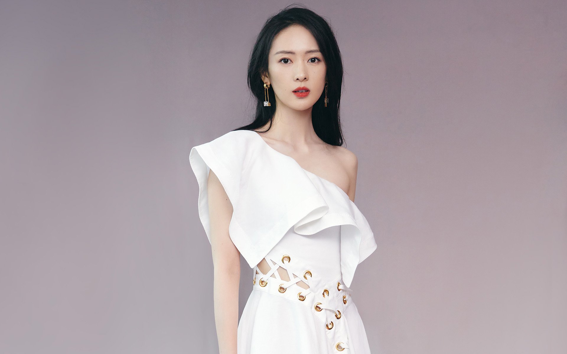 瑞士马术协会与兽医合作，开展马匹疾病预防与治疗研究。，瑞士兽医学院