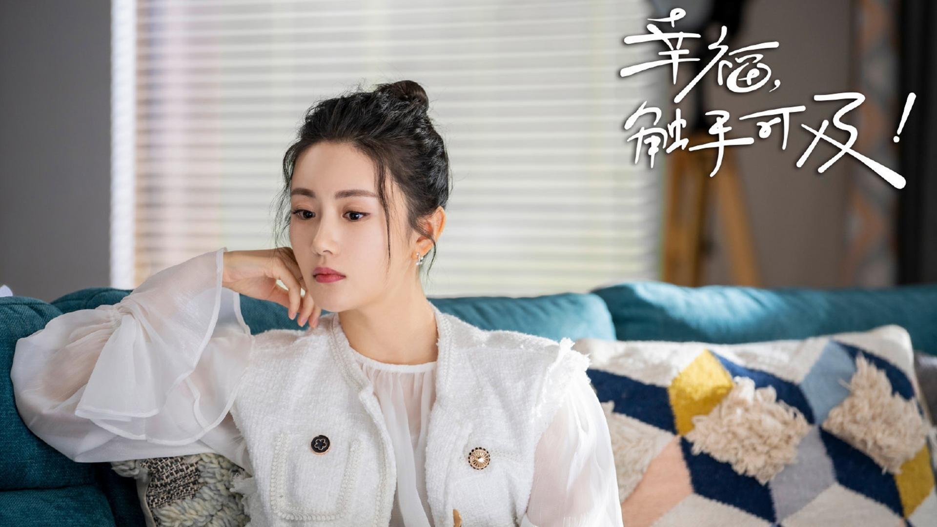 勇士主场新增灯光秀打造进场仪式震撼氛围，勇士主场揭幕战