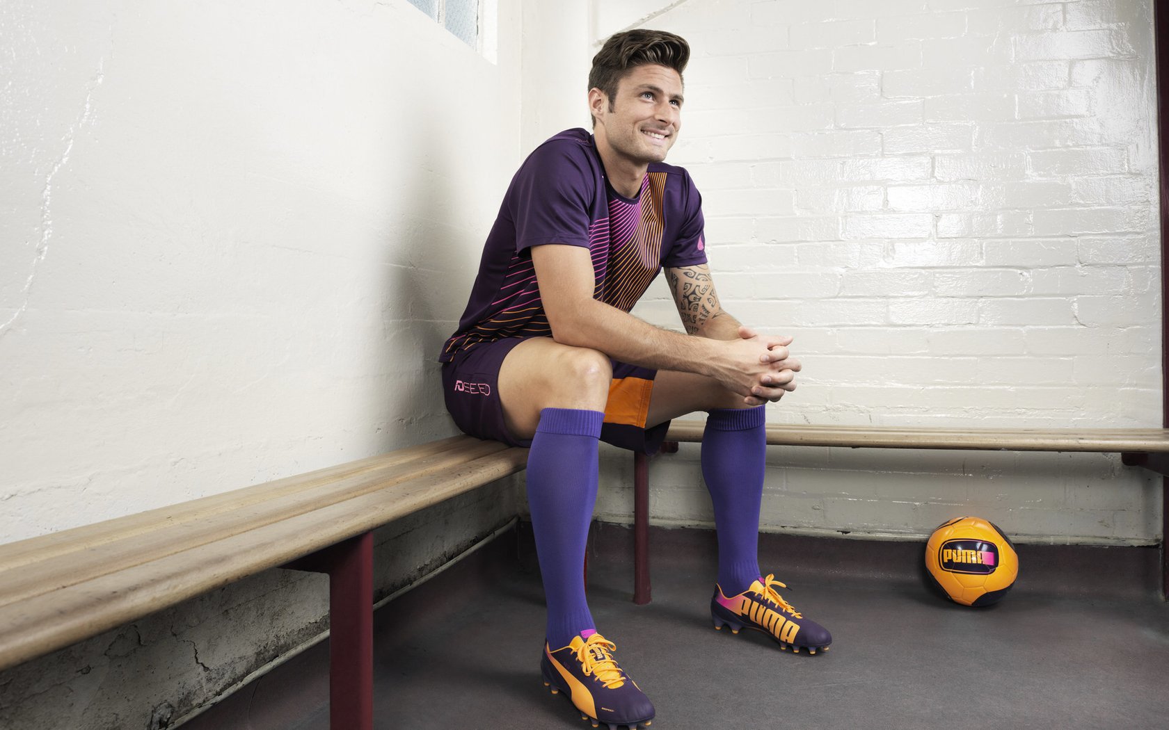 “青少年足球推广活动走入边远地区”，青少年足球普及